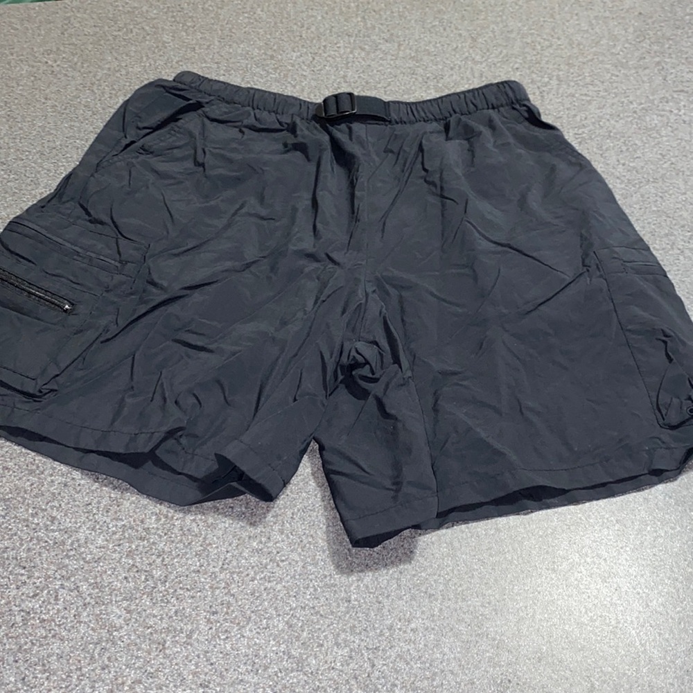 Columbia shorts NWOT